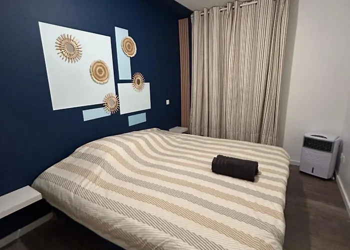 アパート Cosy Centre Avec Lit King Size *